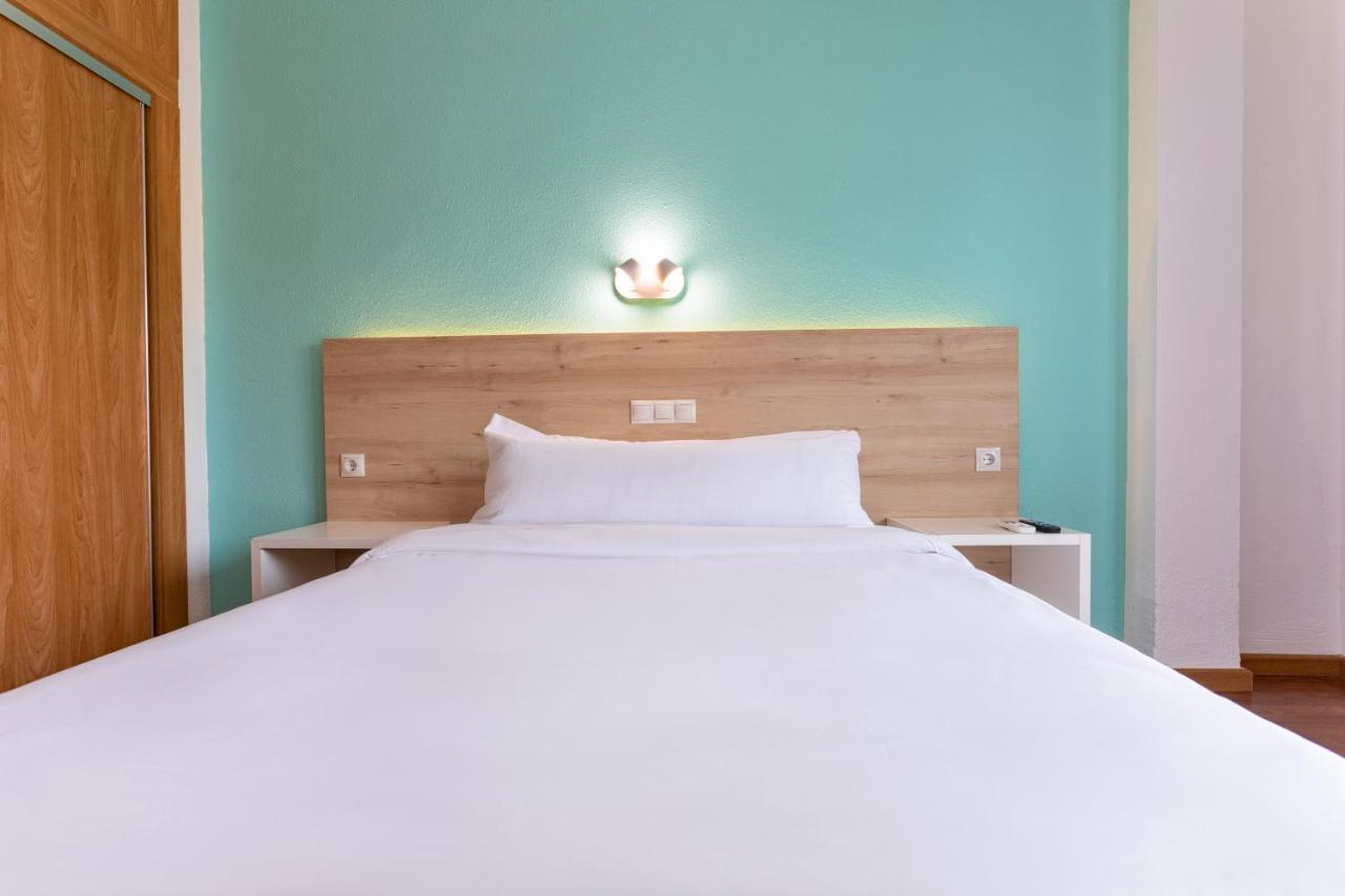 Hotel Torremolinos Centro By Croma Buitenkant foto